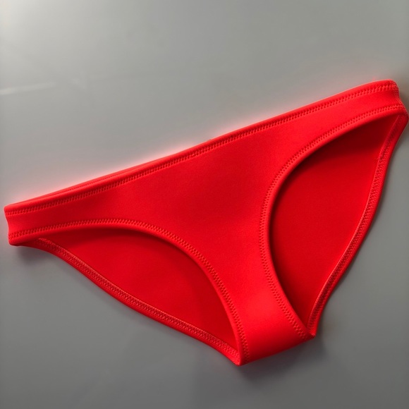 wetsuit bikini bottoms